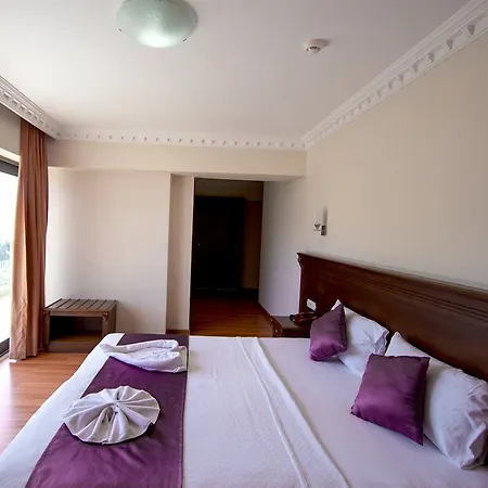 Hotel Cihantuerk 3*