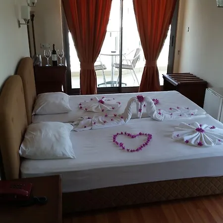 Cihantuerk 3* Marmaris